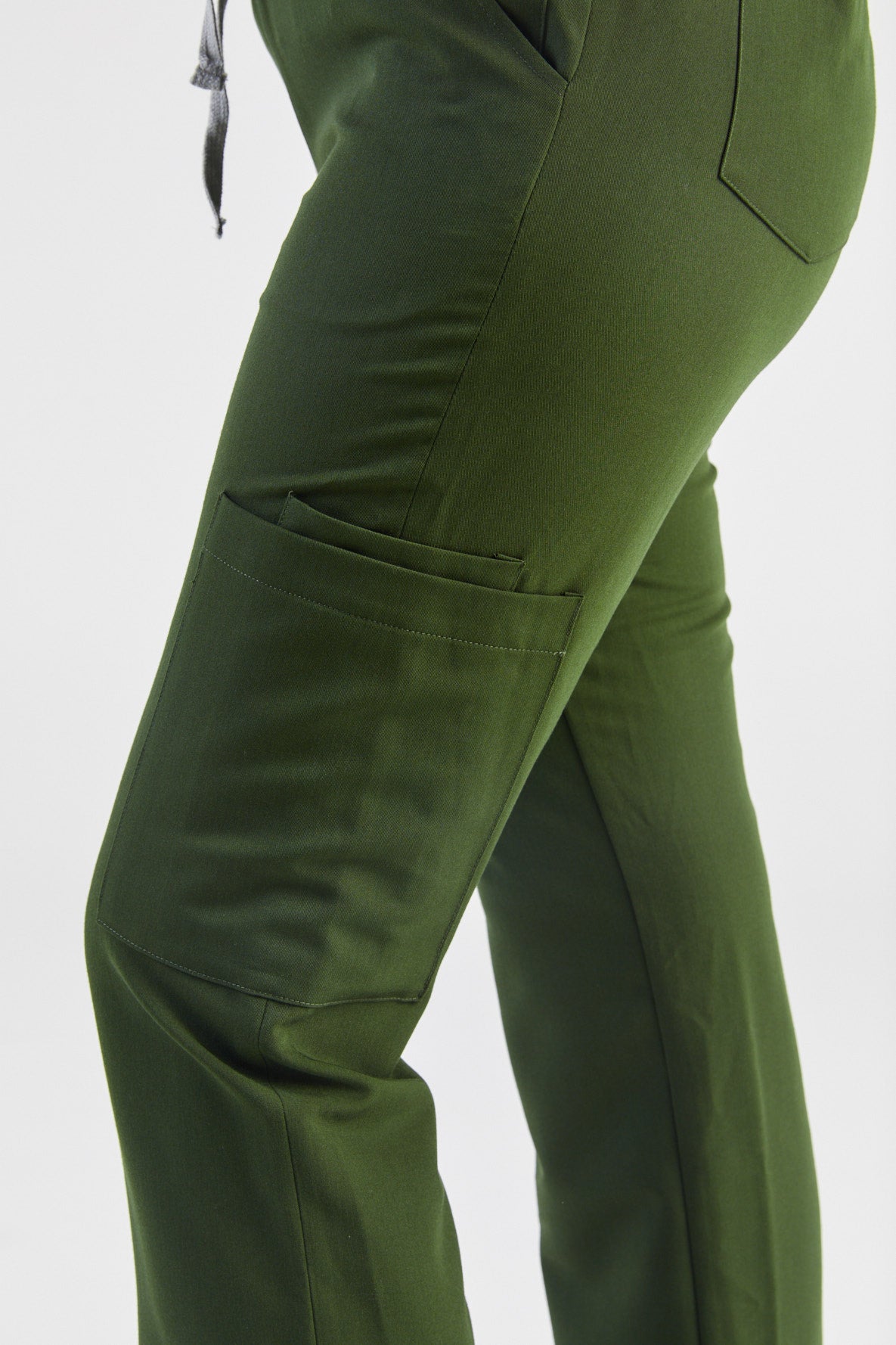 Sage Multi-Pocket Straight Scrub Pants - Hunter Green