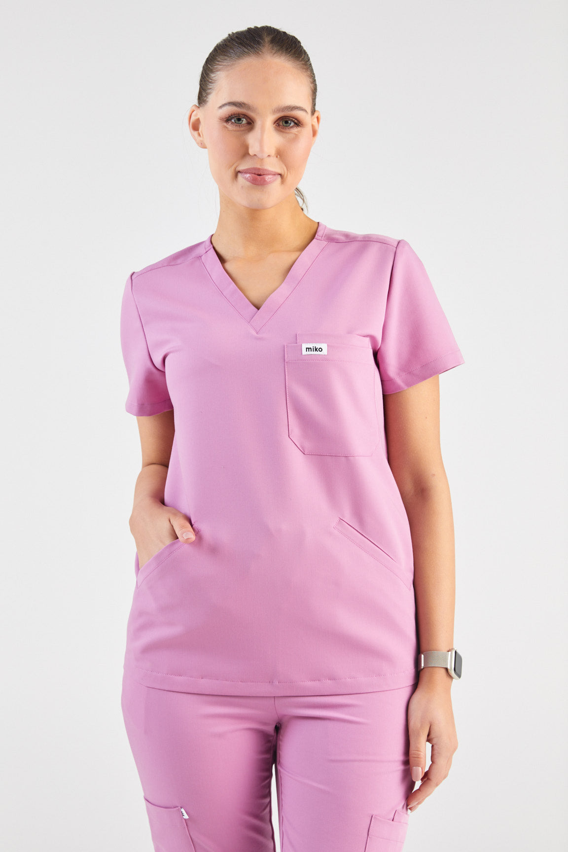 Everly V-Neck Four Pocket Scrub Top - Dusty Pink