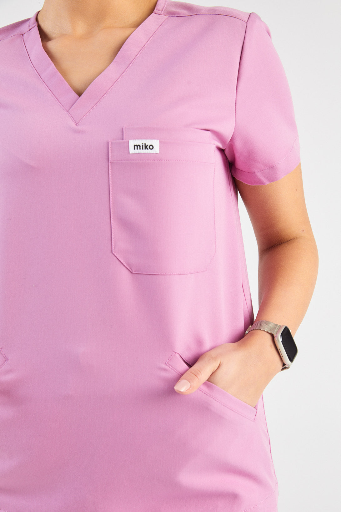 Everly V-Neck Four Pocket Scrub Top - Dusty Pink
