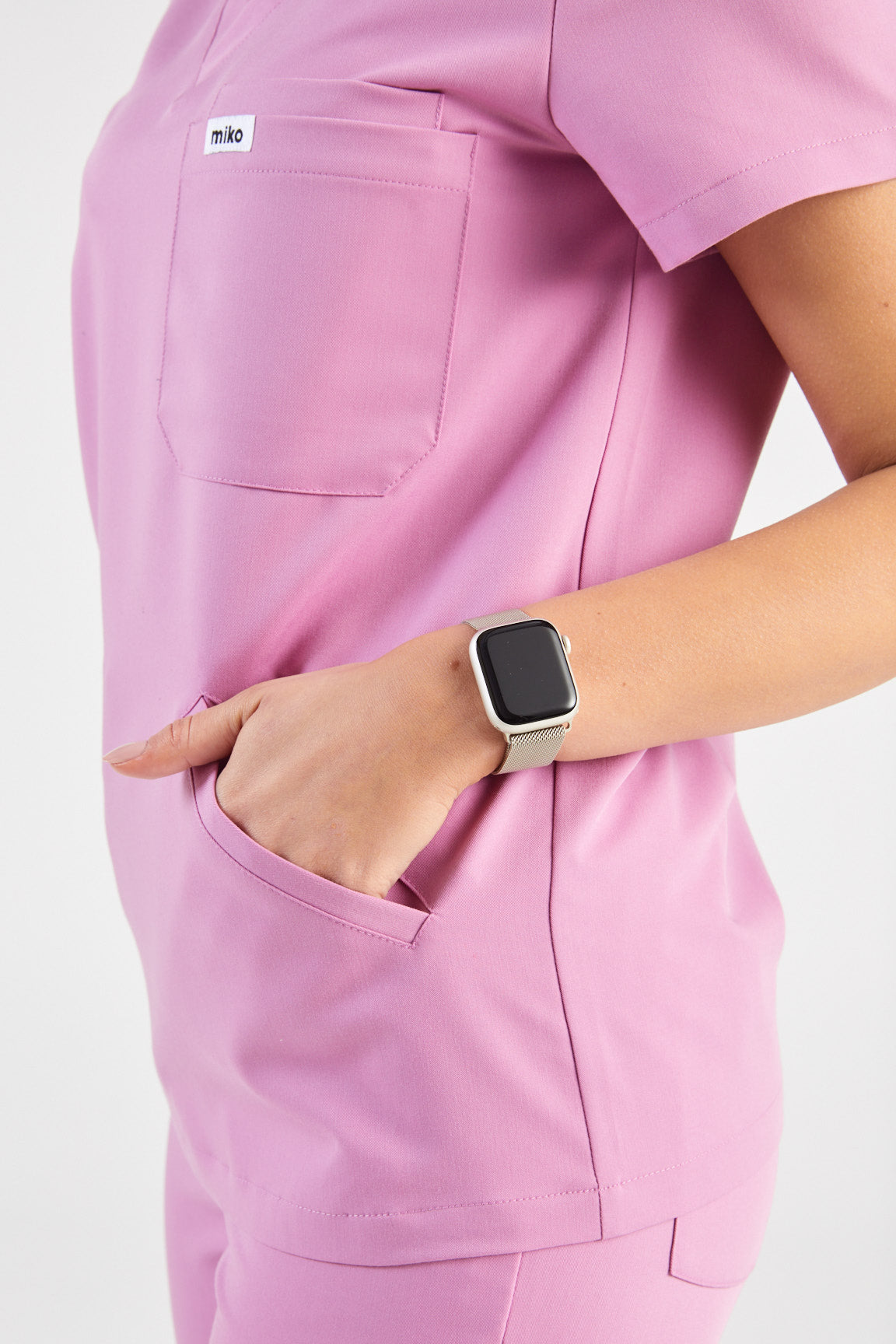 Everly V-Neck Four Pocket Scrub Top - Dusty Pink