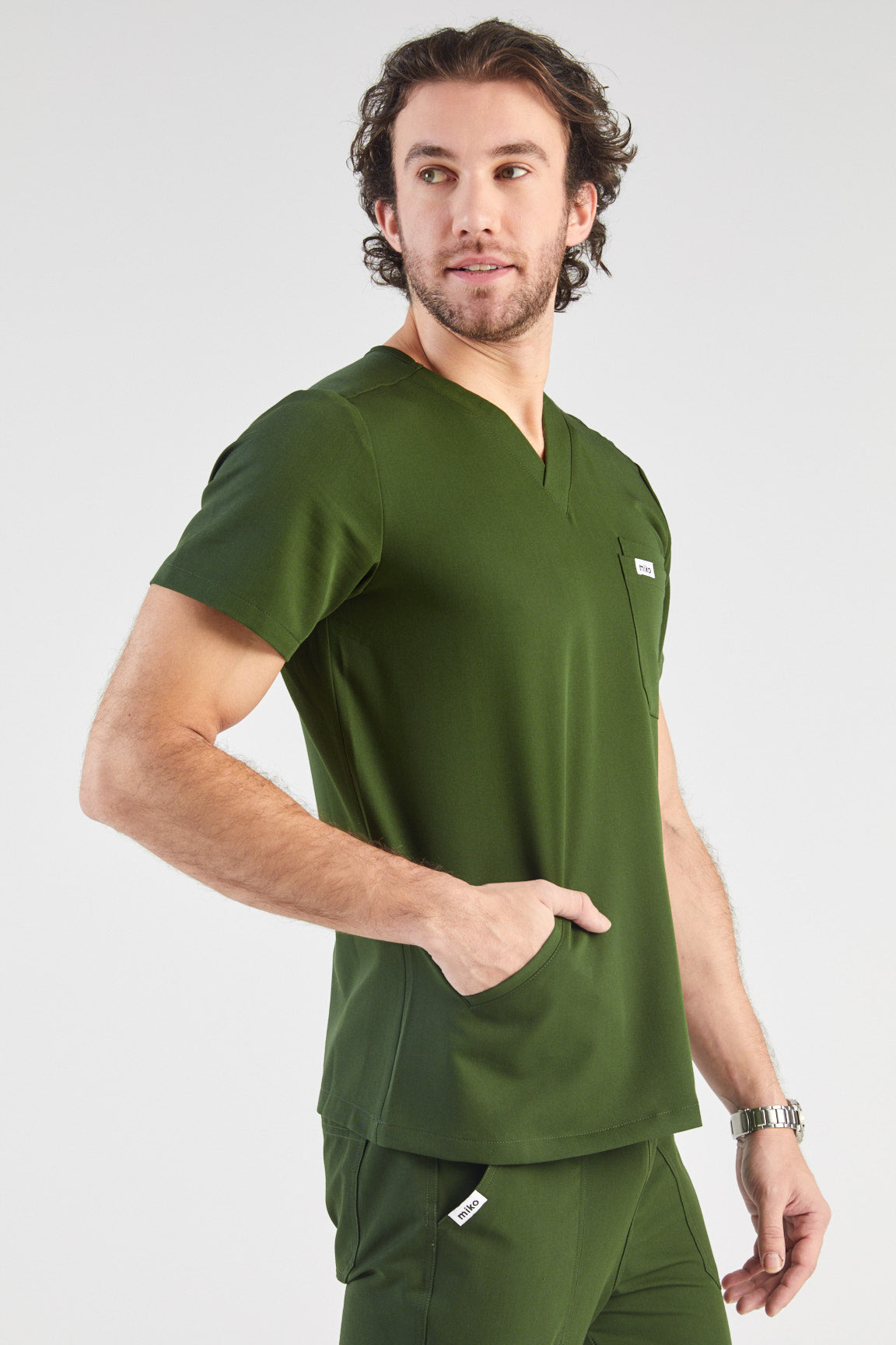 Otis V-Neck Four Pocket Scrub Top - Hunter Green