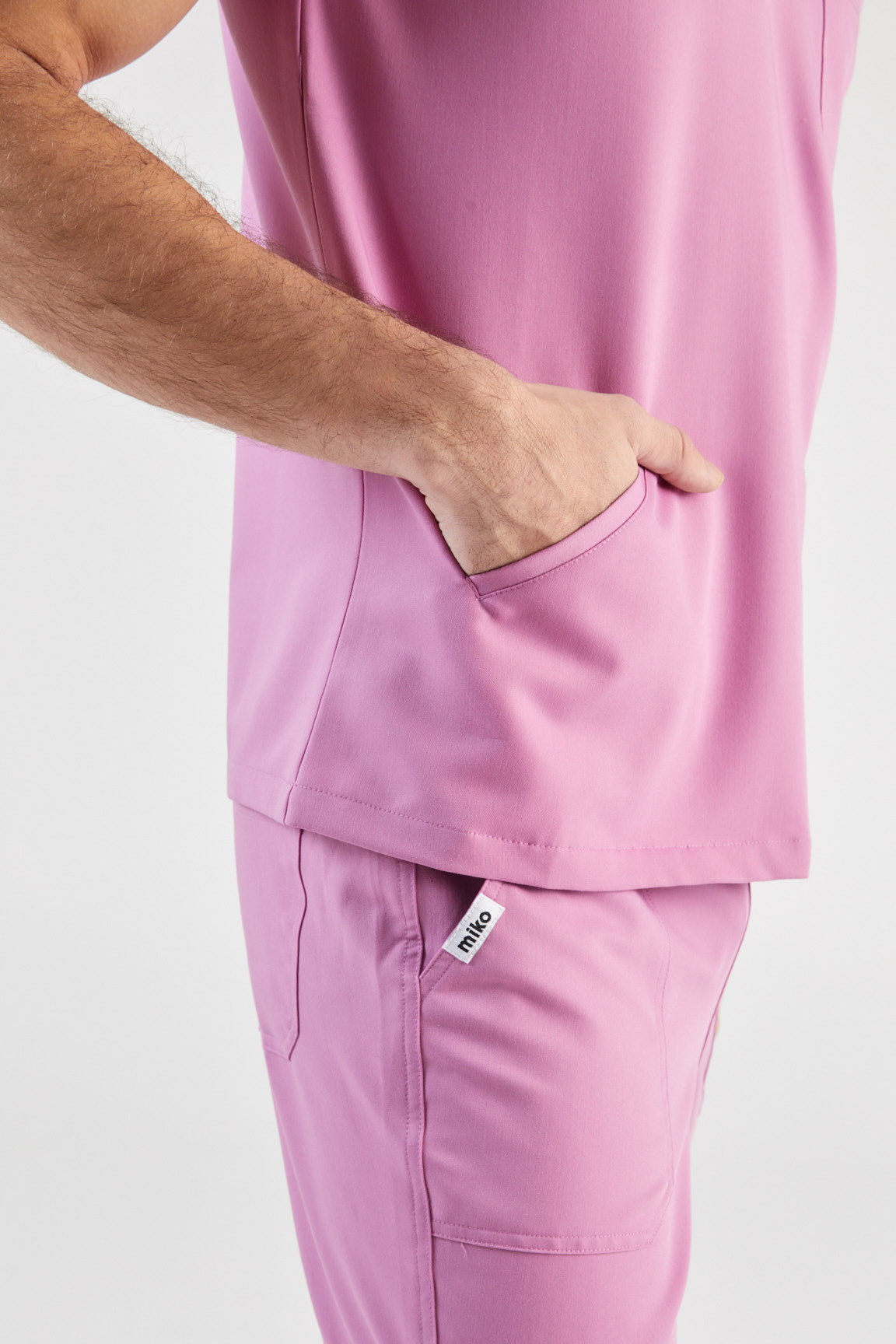 Otis V-Neck Four Pocket Scrub Top - Dusty Pink