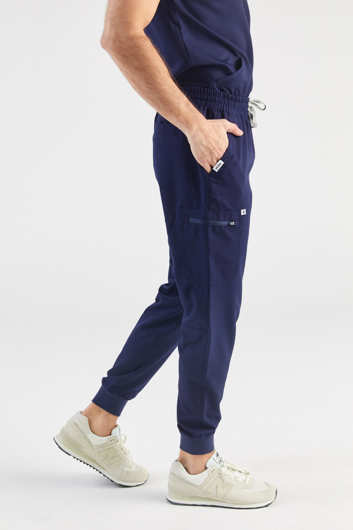 Bassel Multi-Pocket Jogger Scrub Pants - Navy
