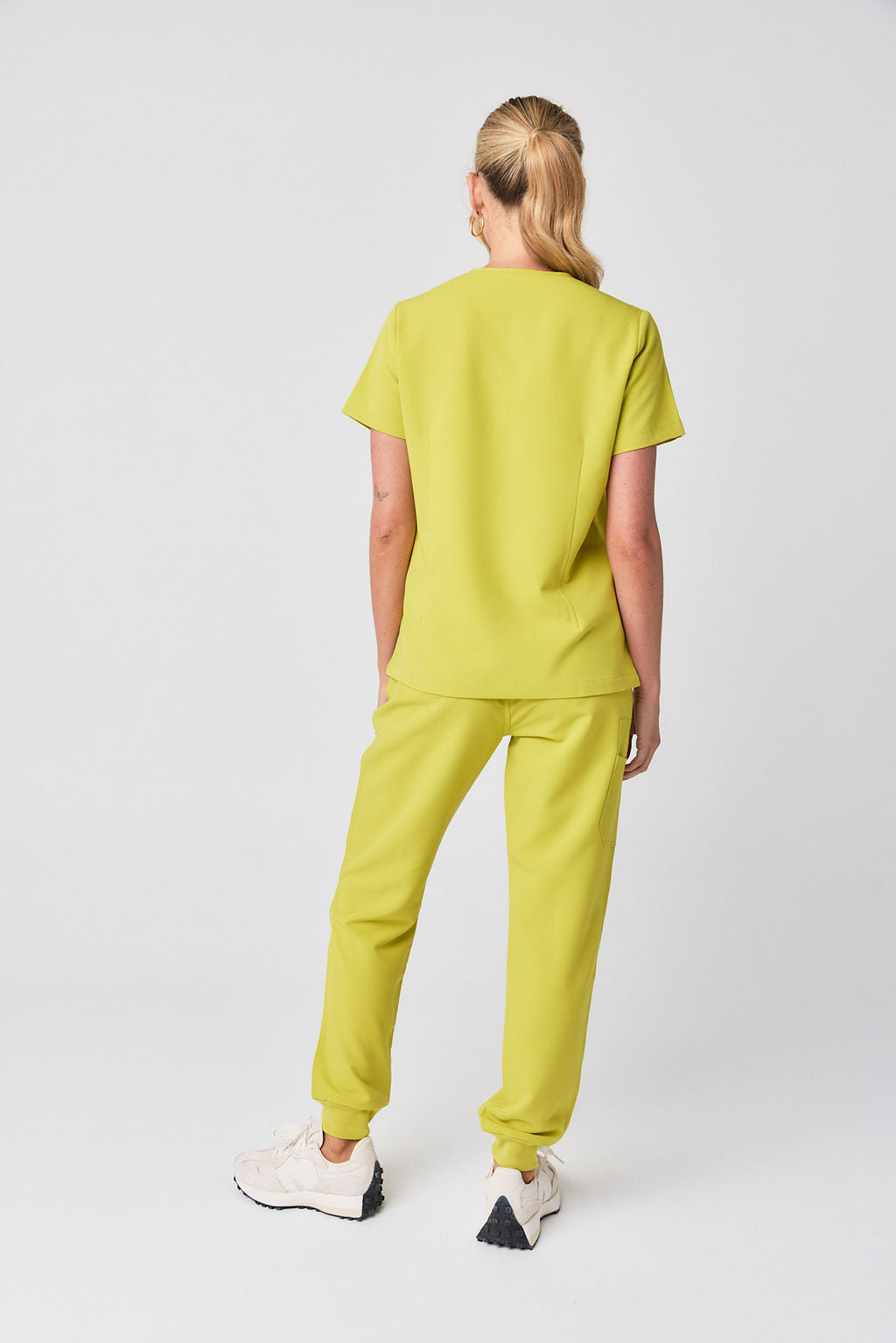 Melrose Multi-Pocket Jogger Scrub Pants - Limepop