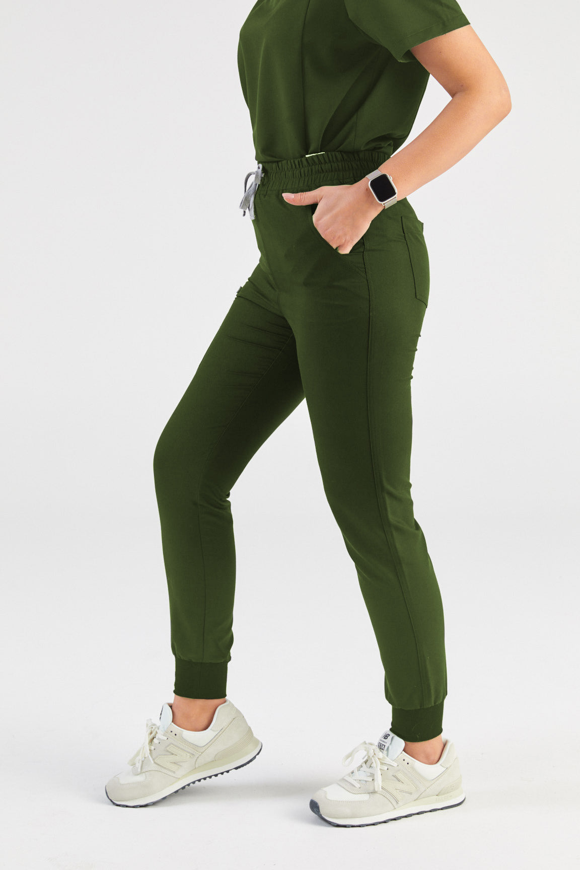 Melrose Multi-Pocket Jogger Scrub Pants - Hunter Green