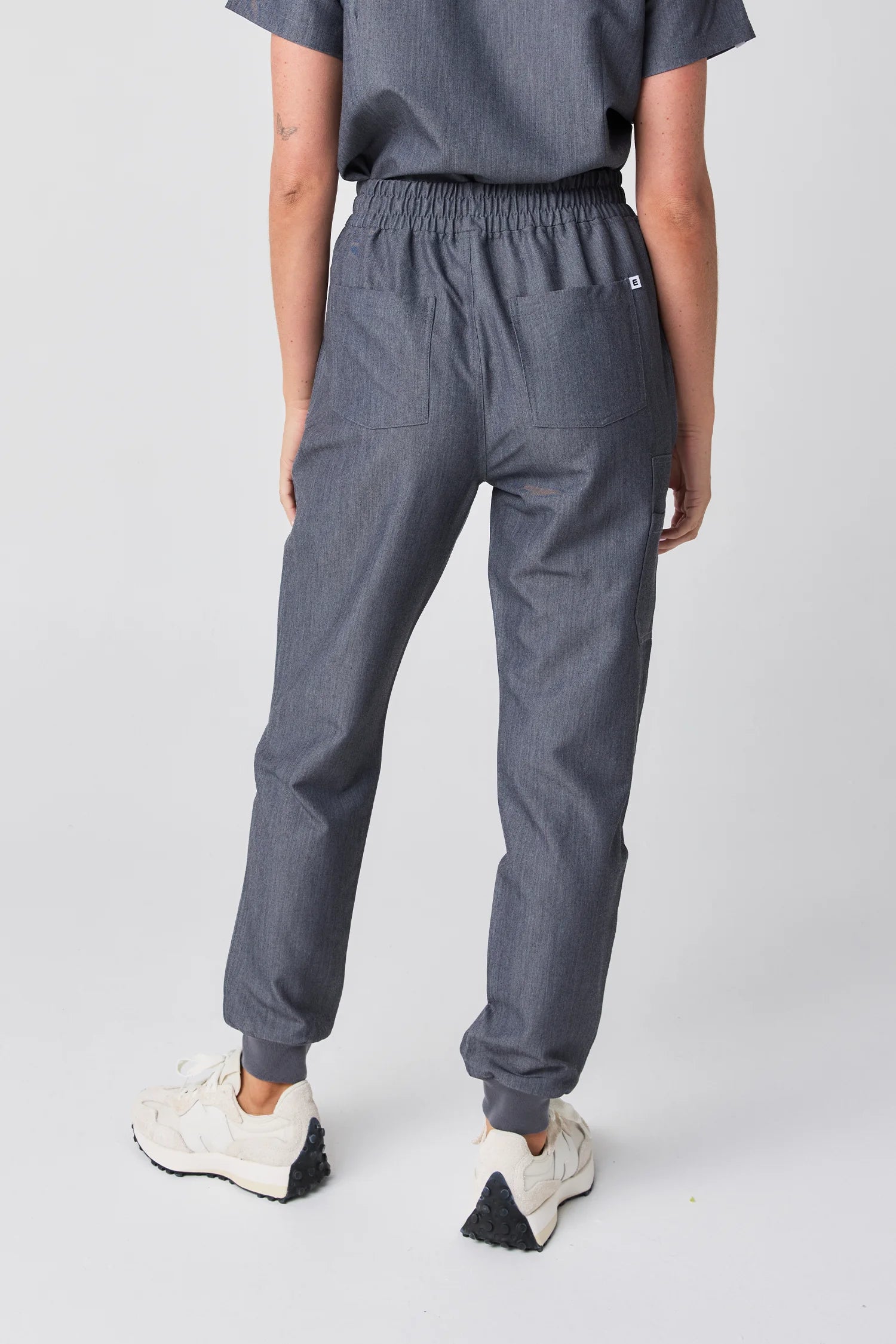 Melrose Multi-Pocket Jogger Scrub Pants - Graphite Denim