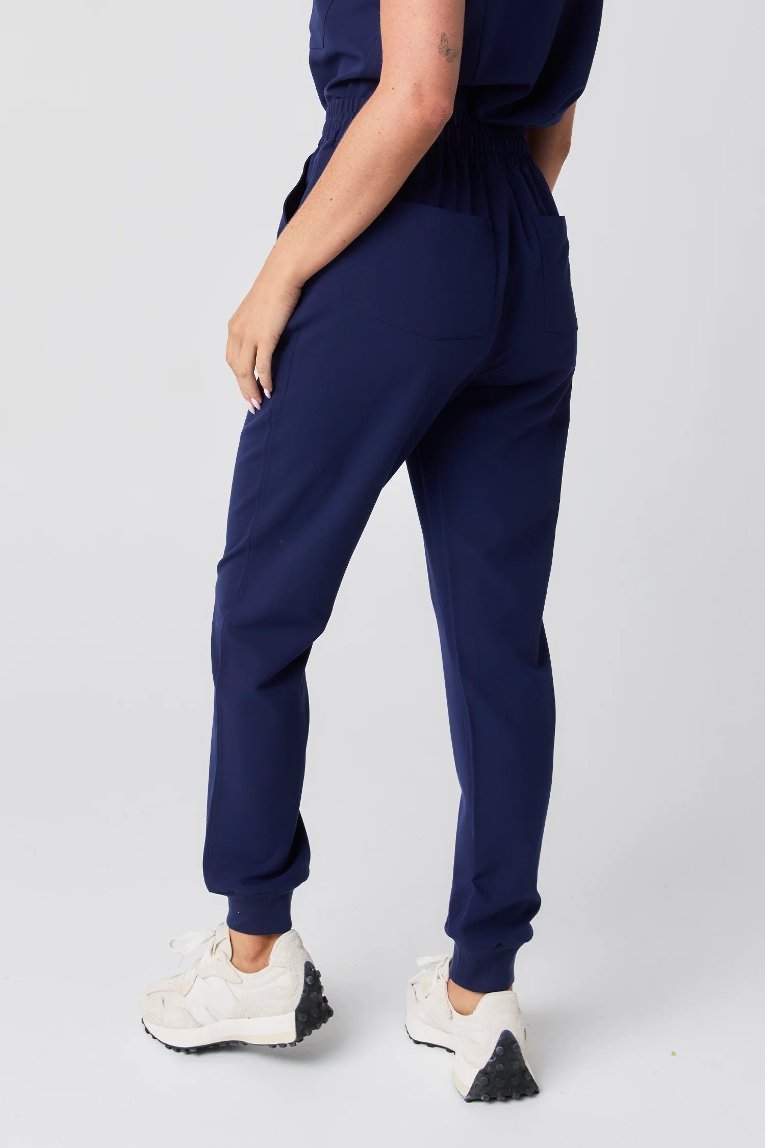 Melrose Multi-Pocket Jogger Scrub Pants V2 - Navy