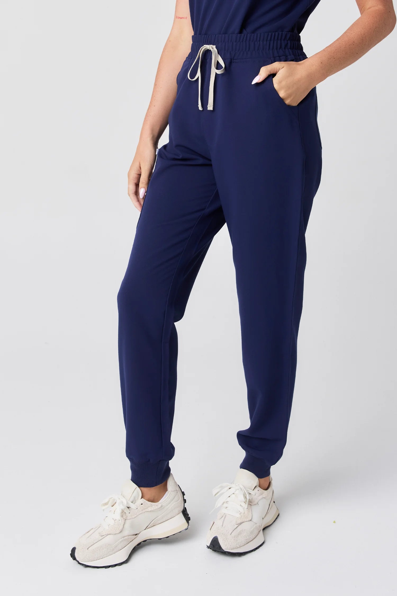 Melrose Multi-Pocket Jogger Scrub Pants V2 - Navy