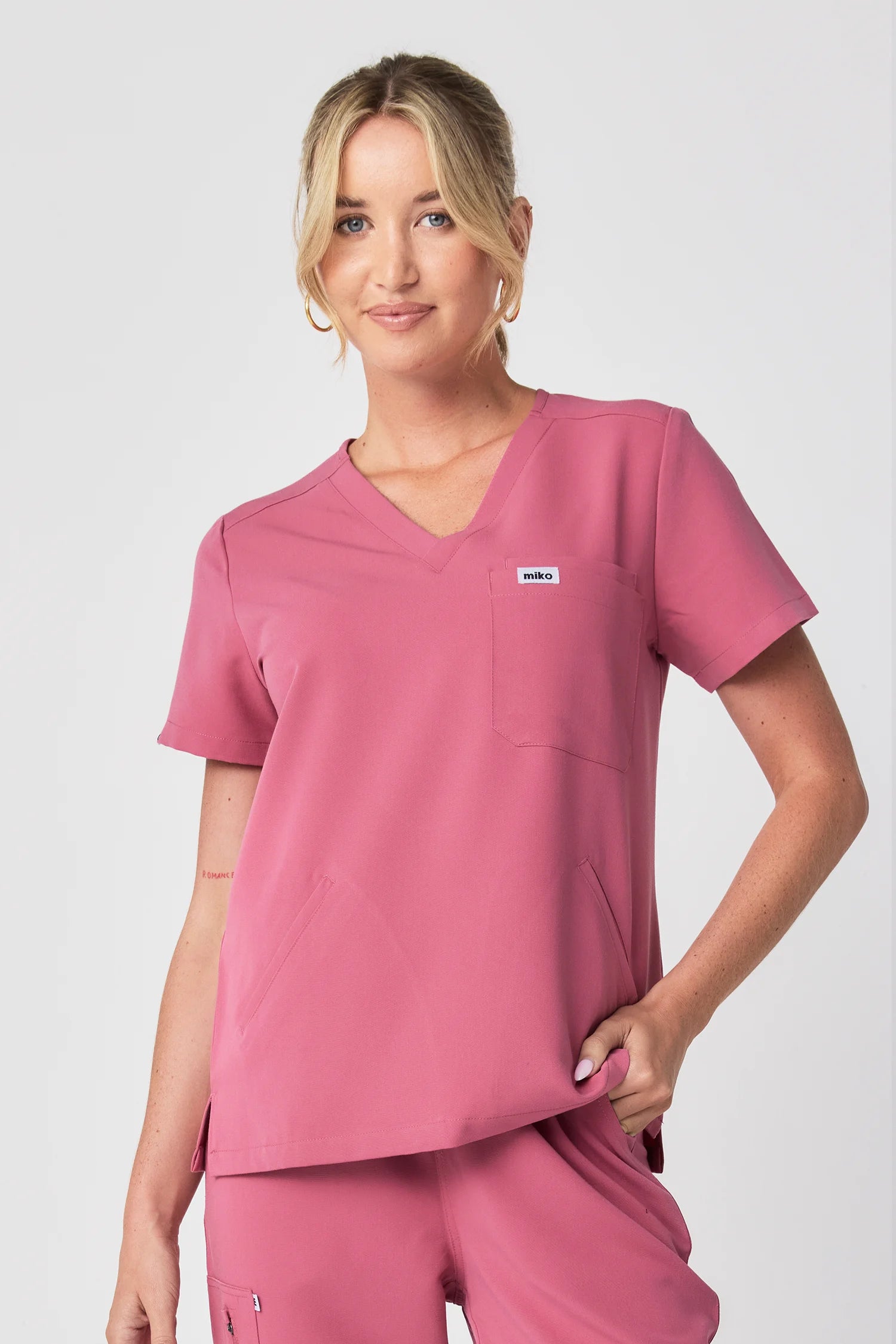 Everly V-Neck Four Pocket Scrub Top - Deep Pink