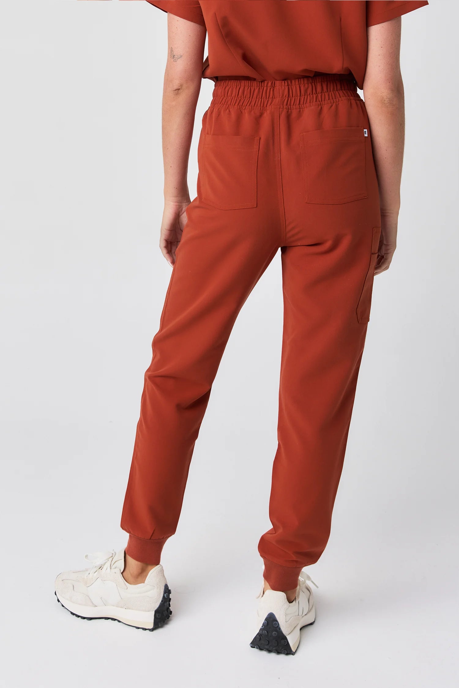 Melrose Multi-Pocket Jogger Scrub Pants - Rust