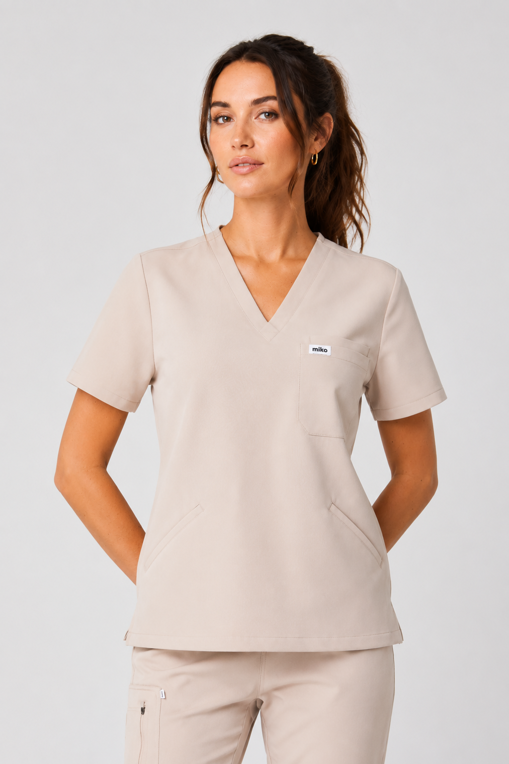 Everly V-Neck Four Pocket Scrub Top - Oat