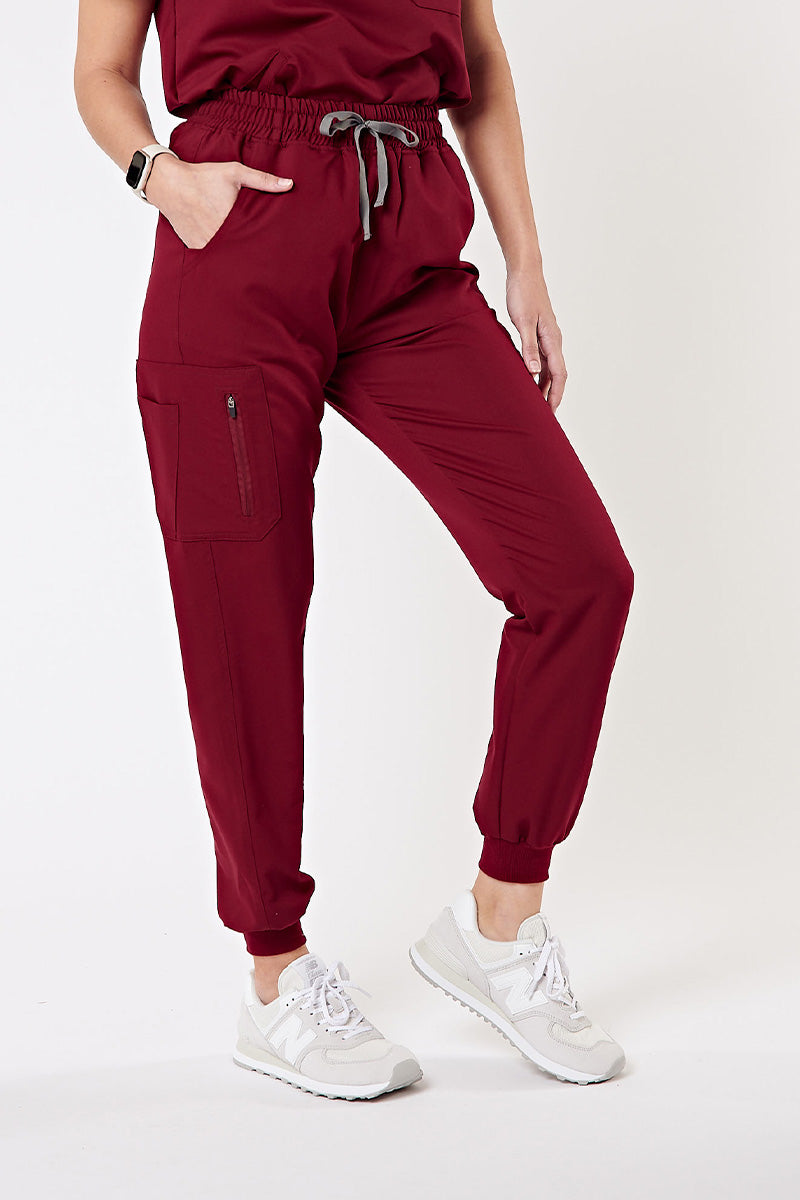 Melrose Multi-Pocket Jogger Scrub Pants - Burgundy